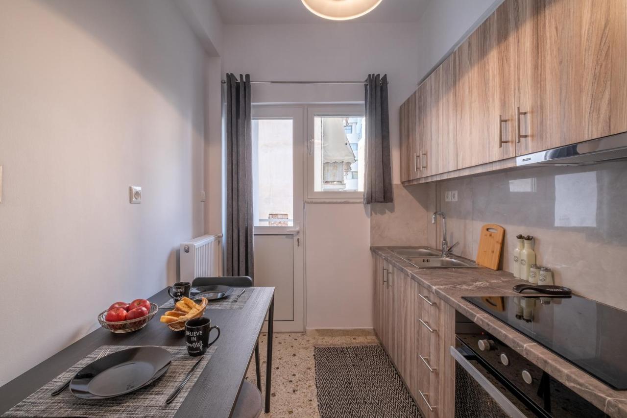 Sokos Residence, 1' Walk From Aghios Ioannis Metro Atene Esterno foto