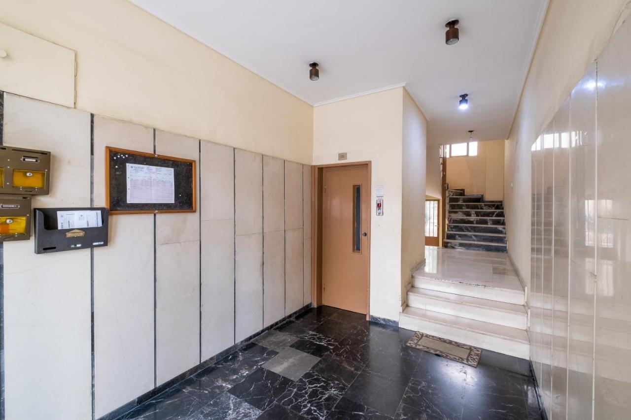 Sokos Residence, 1' Walk From Aghios Ioannis Metro Atene Esterno foto